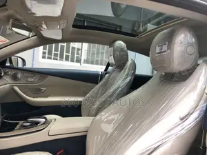 Mercedes-Benz E400 2018 Gold