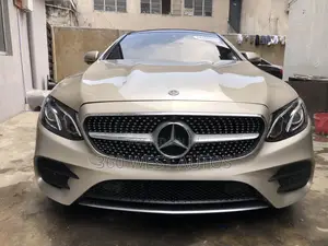 Mercedes-Benz E400 2018 Gold