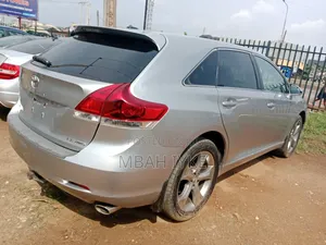 Toyota Venza 2017 Silver