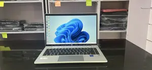Laptop HP ProBook 440 G8 16GB Intel Core i7 SSD 512GB