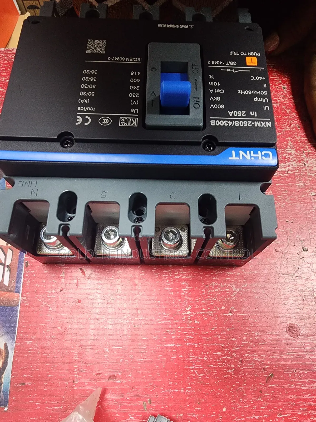 250a 4pole McCb Breaker