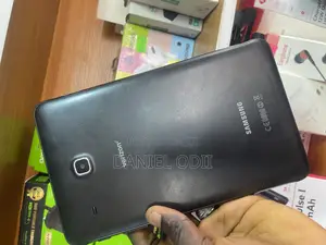 Samsung Galaxy Tab E 8.0 16 GB Blue