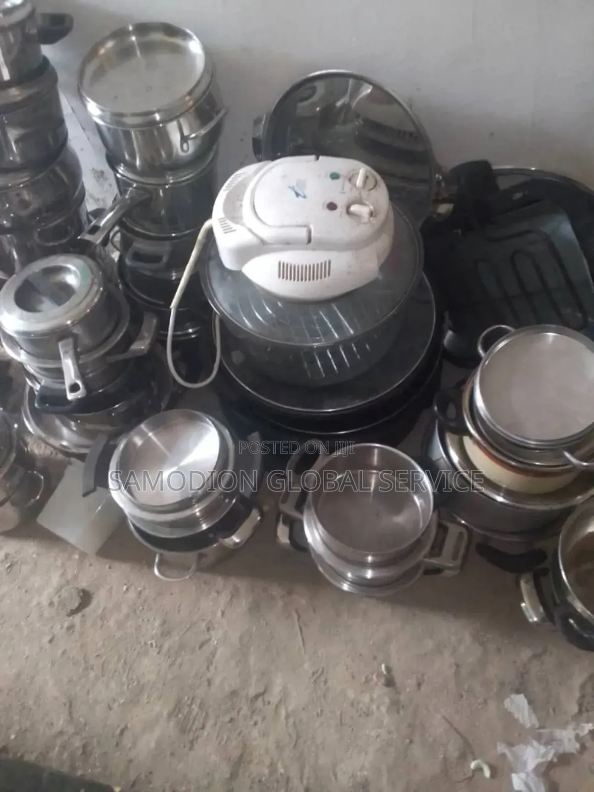 Pots And Frying Pan