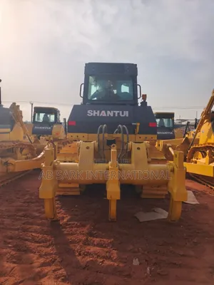 Shantui Bulldozer Sd32