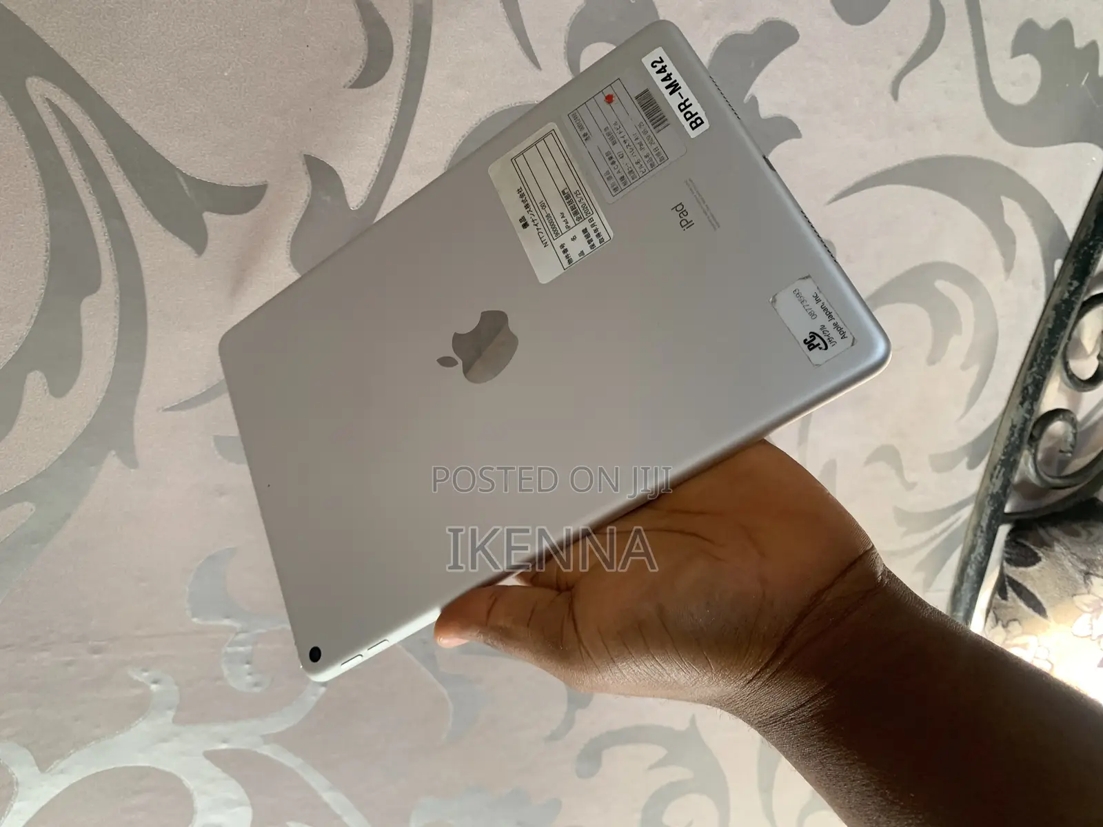 Apple iPad Air (2020) 64 GB White