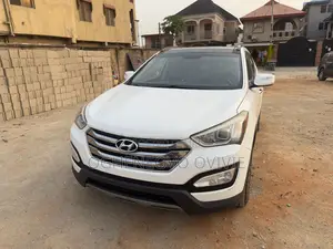 Hyundai Santa Fe Limited AWD 2016 White