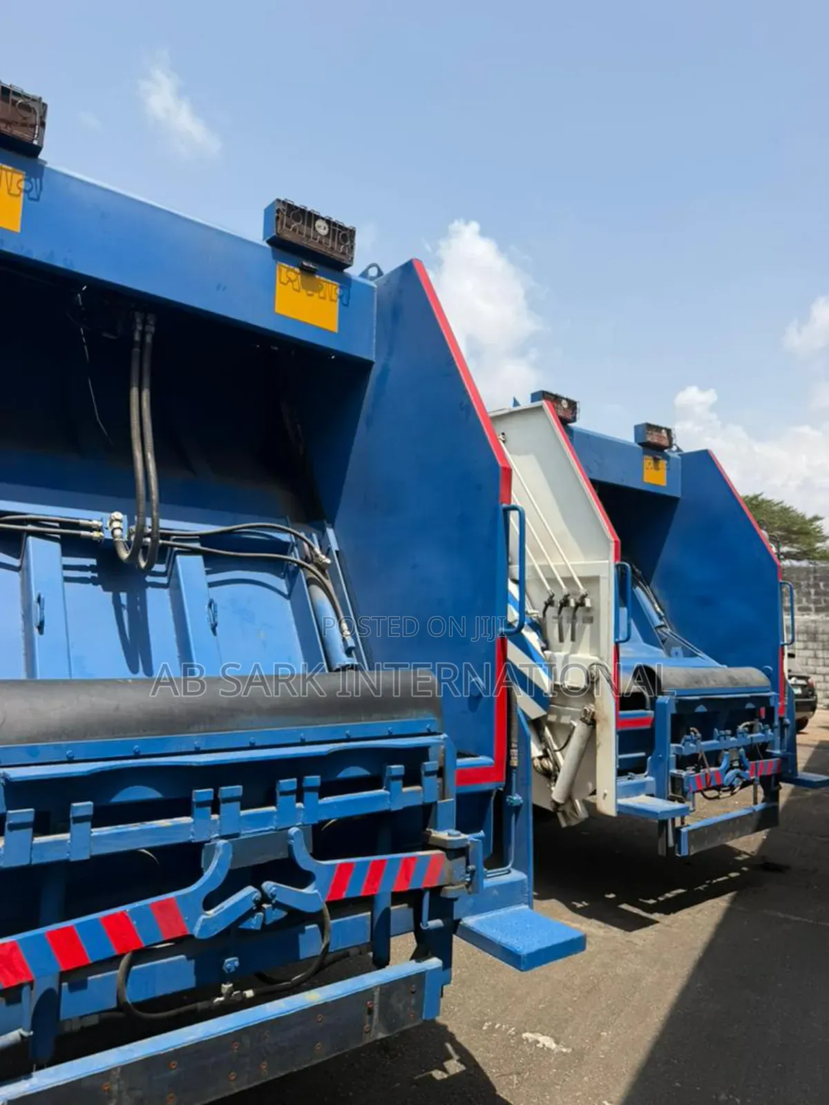 Brand New Compactor