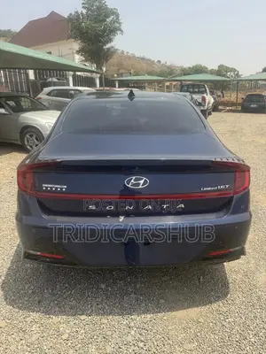 Hyundai Sonata Limited 2021 Blue