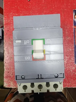 250a 3pole Isomax Breaker