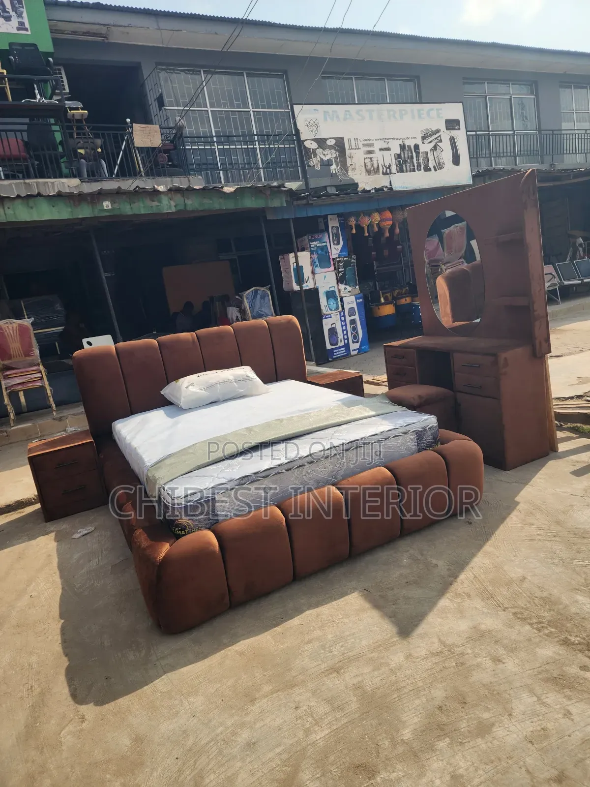 5by6 Bubble Bed With Its Accessories
