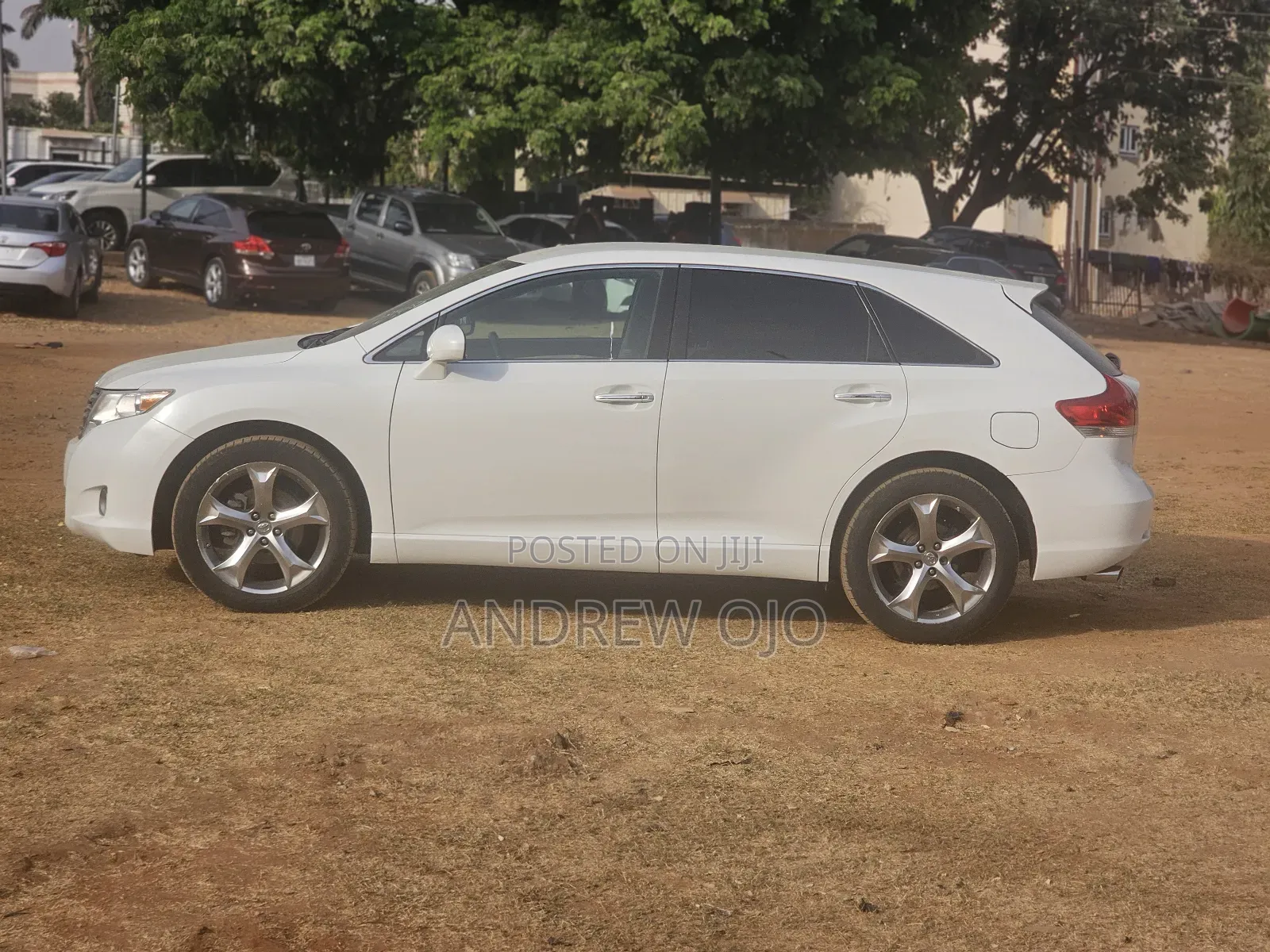 Toyota Venza V6 AWD 2011 White