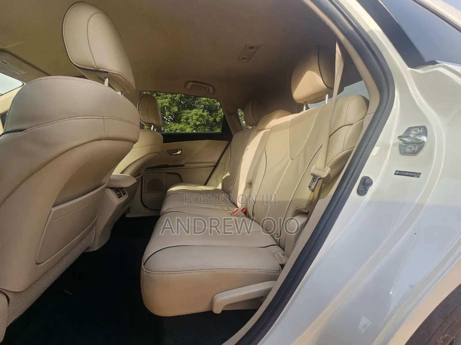 Toyota Venza V6 AWD 2011 White