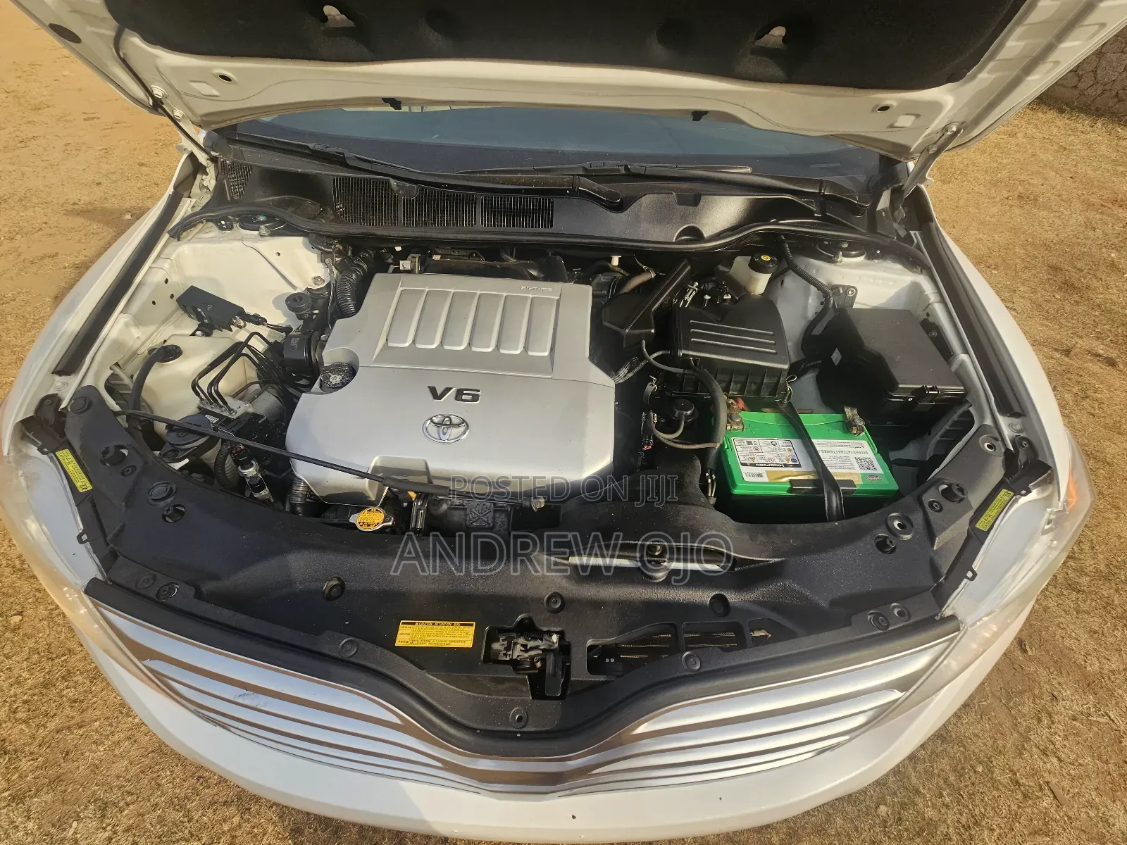 Toyota Venza V6 AWD 2011 White