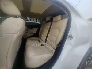 Mercedes-Benz GLA 250 2018 White