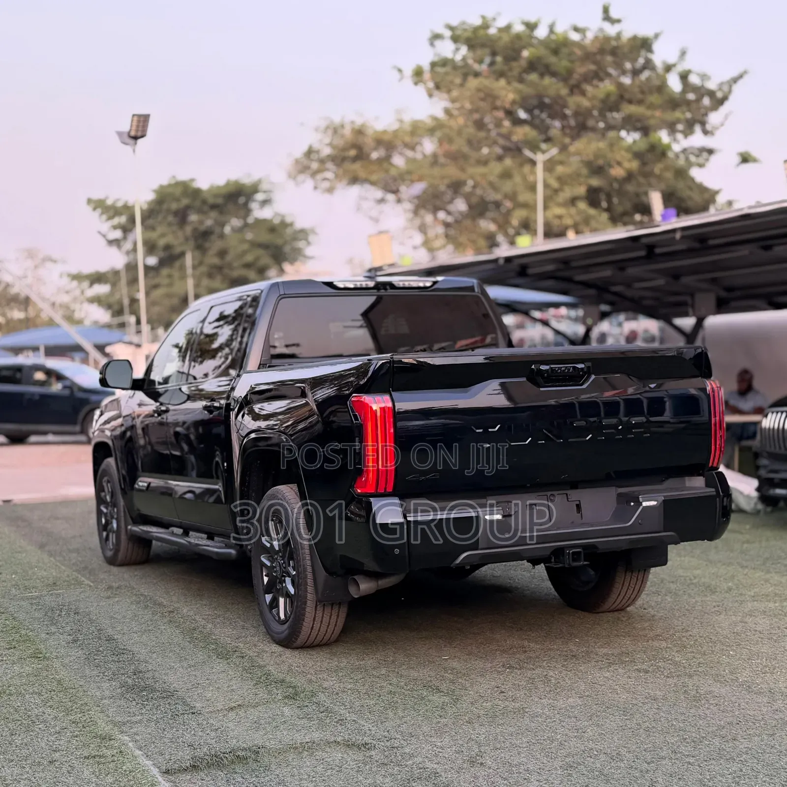 Toyota Tundra 2025 Black