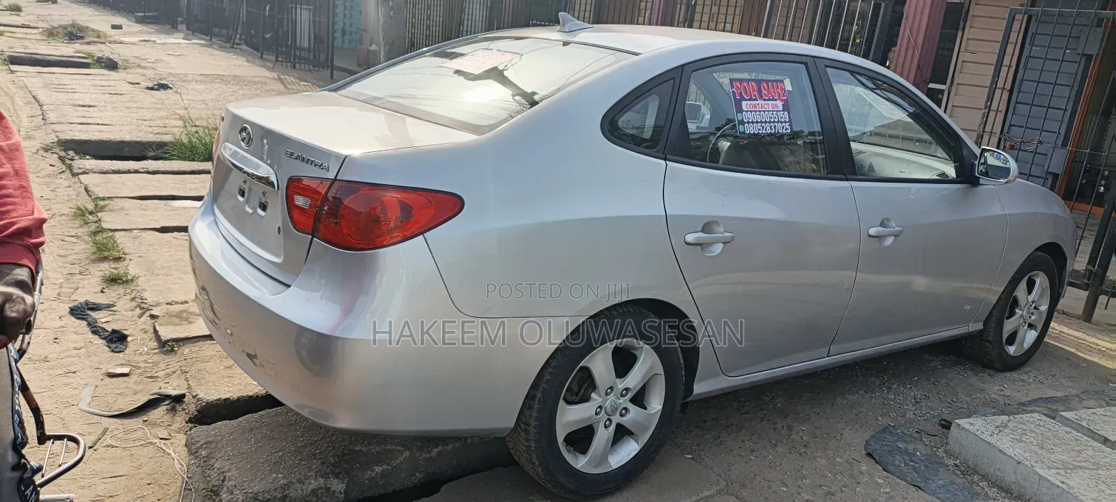 Hyundai Elantra 2010 Silver