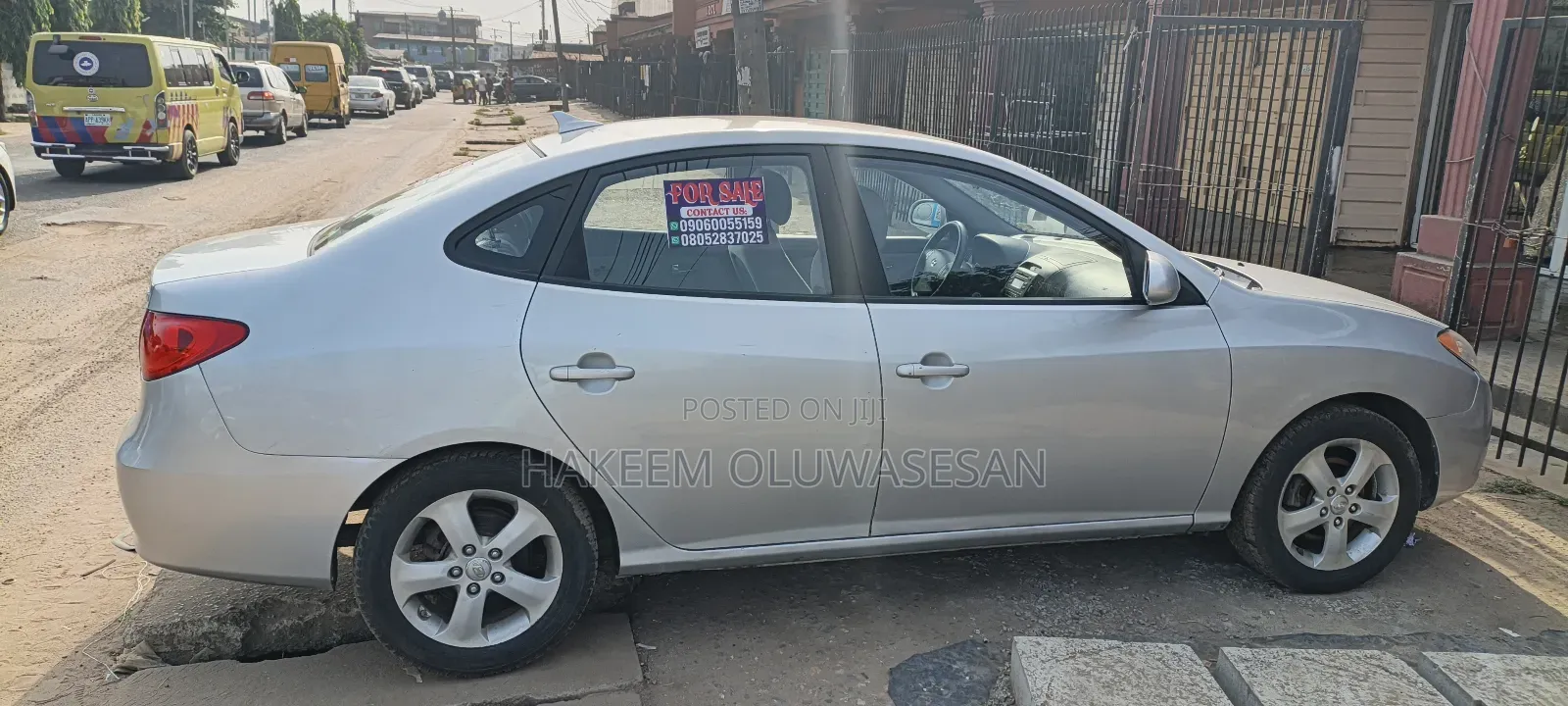 Hyundai Elantra 2010 Silver