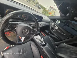 Mercedes-Benz E300 Base RWD Sedan (2.0L 4cyl 9A) 2017 White
