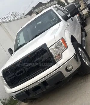 Ford F-150 Limited 4dr SuperCrew 5.5 ft. SB (3.5L 6cyl Turbo 6A) 2014