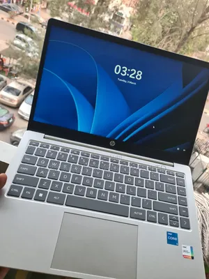 Laptop HP 14-ep0063 8GB Intel Core i5 SSD 256GB