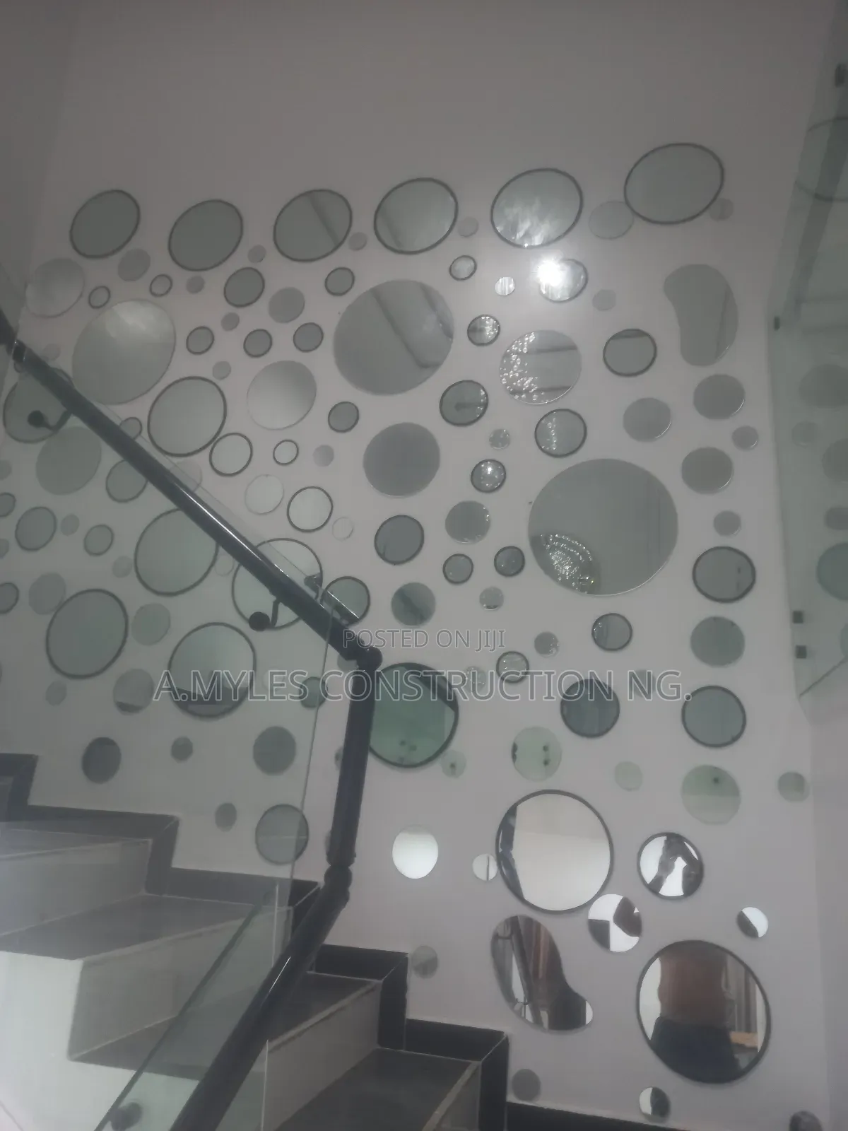 Circle Mirror