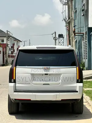 Cadillac Escalade 2018 White