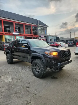 Toyota Tacoma TRD Off Road 2018 Black