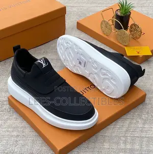 High Quality Louis Vuitton Laceless Sneakers