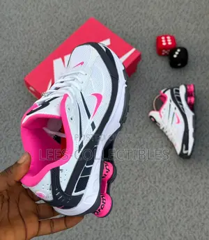Nike Shox Surpreme Ride Sneakers