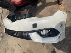 Complete Front Bumper Toyota Corolla I M