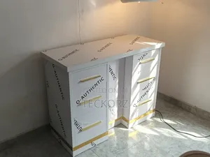 Glossy Wig Display Table With Drawer Cabinet
