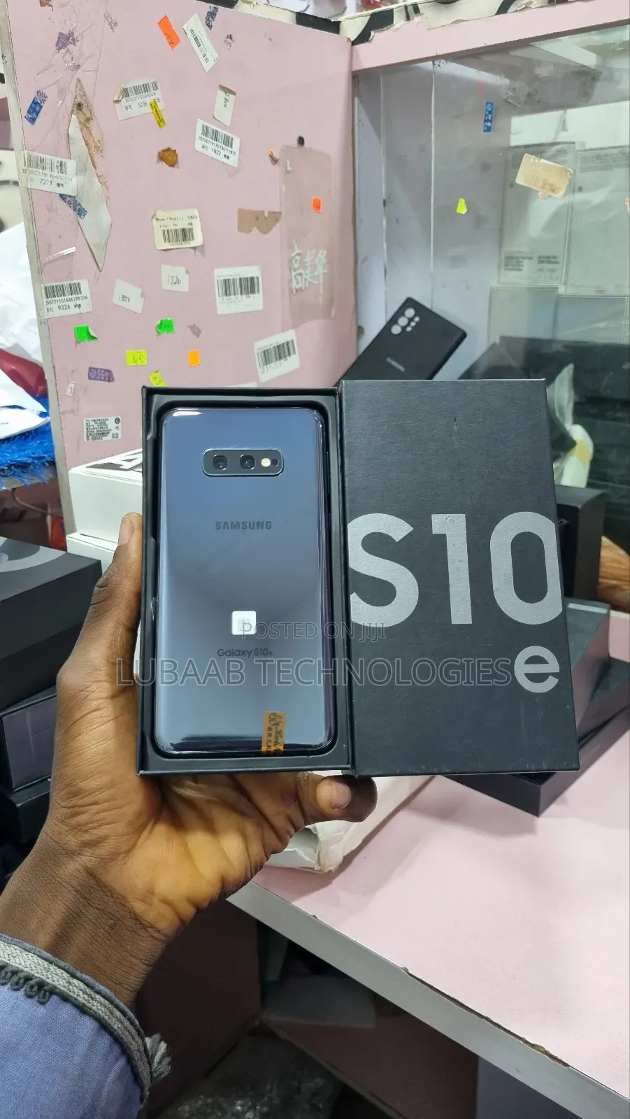 Samsung Galaxy S10e 128 GB Black