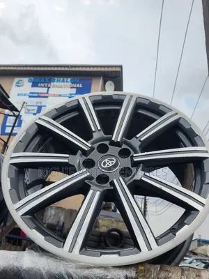 Unique 20inch Rim.