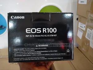 Canon Eos R100 With Lense Rf -S 18-45mm F4.5-6.3 Ism Kit
