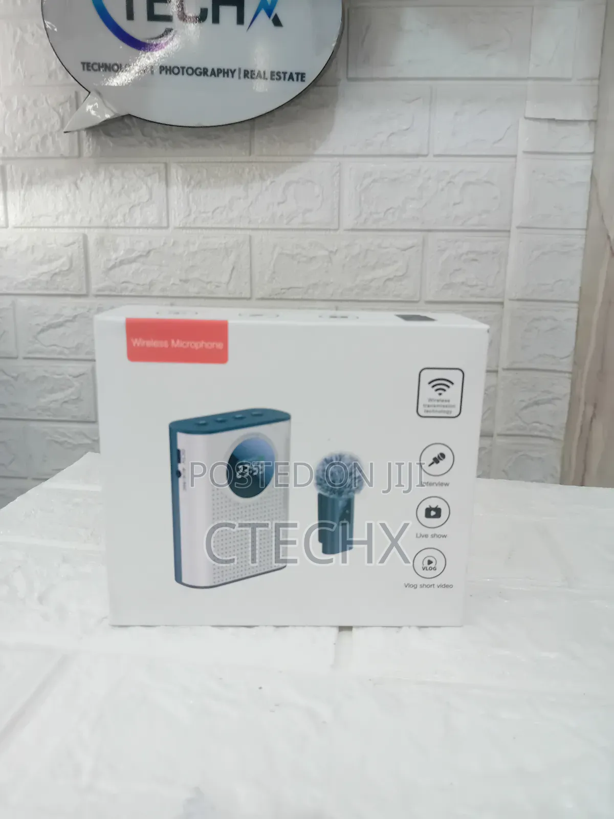 Voice Amplifier With Wireless Lavalier Microphone - Rechargeable