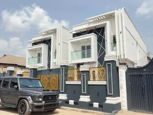 5bdrm Duplex in New Oko Oba for sale