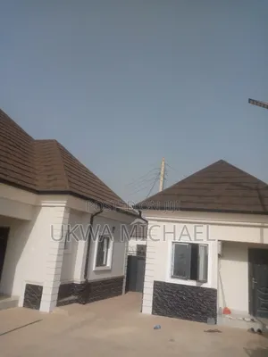 3bdrm Bungalow in Shekina Glory Estate, Lugbe District for rent