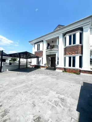 5bdrm Duplex in Sangotedo for sale