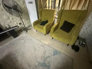Couch/ Sofa Set