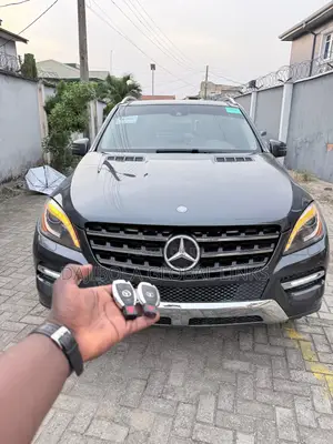 Mercedes-Benz M Class ML 350 4Matic 2013 Gray