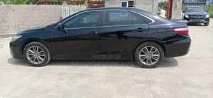 Toyota Camry SE 4dr Sedan (2.5L 4cyl 6A) 2016 Black