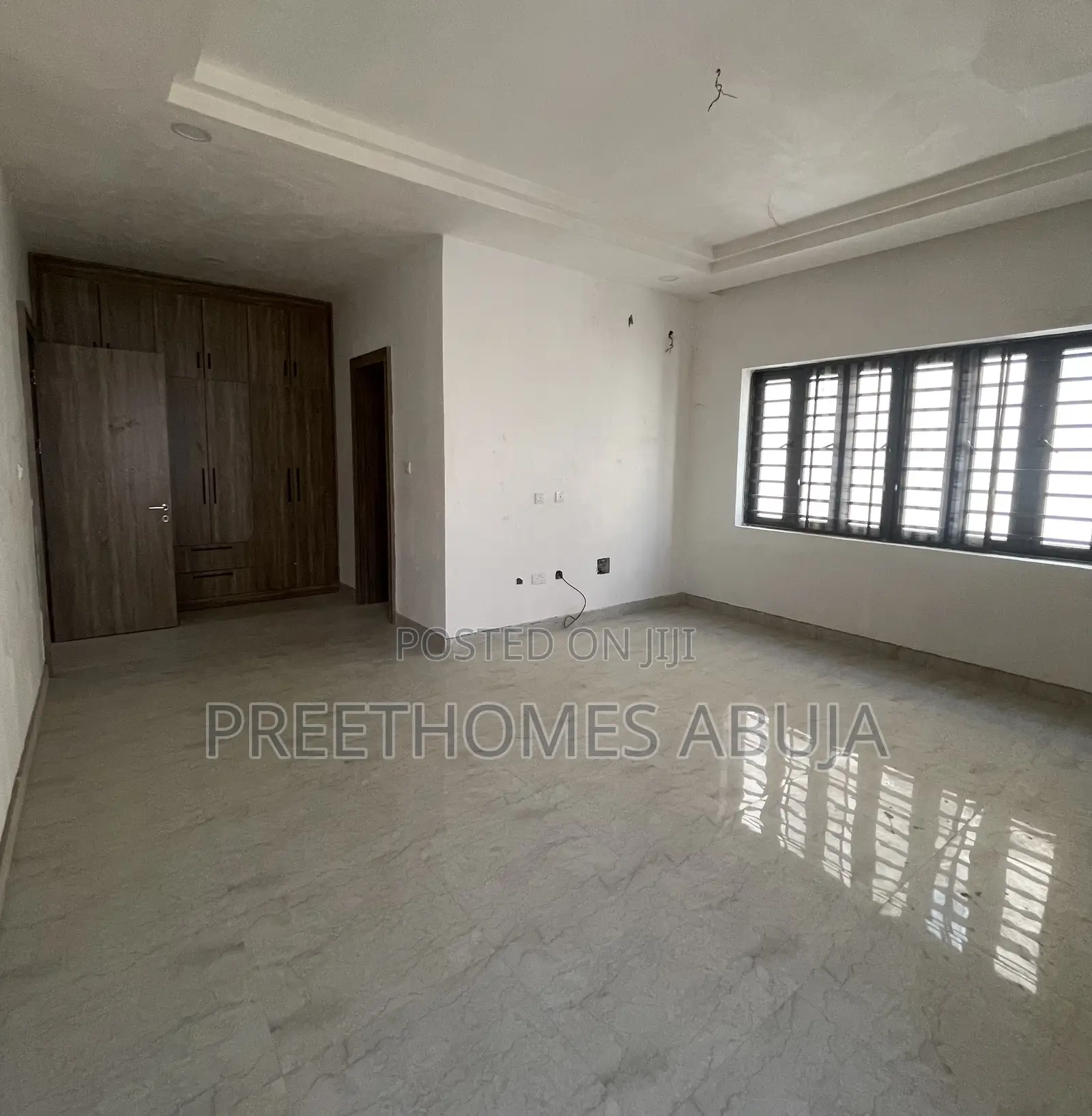 5bdrm Duplex in Asokoro for sale