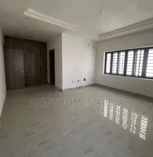 5bdrm Duplex in Asokoro for sale