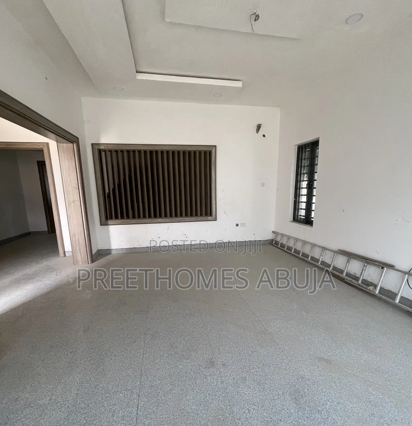 5bdrm Duplex in Asokoro for sale