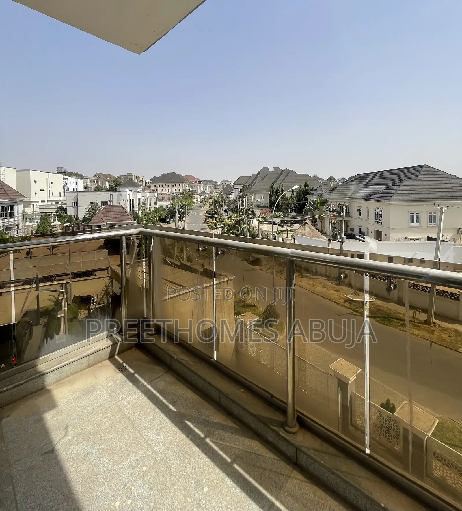 5bdrm Duplex in Asokoro for sale