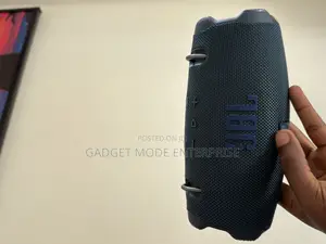 JBL Xtrmm4 Miniled