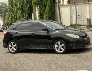 Toyota Matrix S Hatchback AWD (2.4L 4cyl 4A) 2009 Black