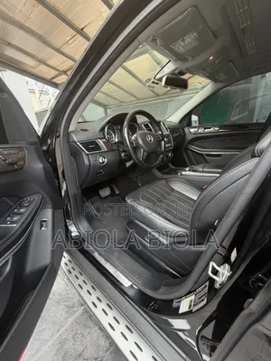 Mercedes-Benz GL-Class GL450 4MATIC 4dr SUV AWD (4.7L 8cyl Turbo 7A)