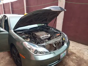 Lexus ES 2005 Green