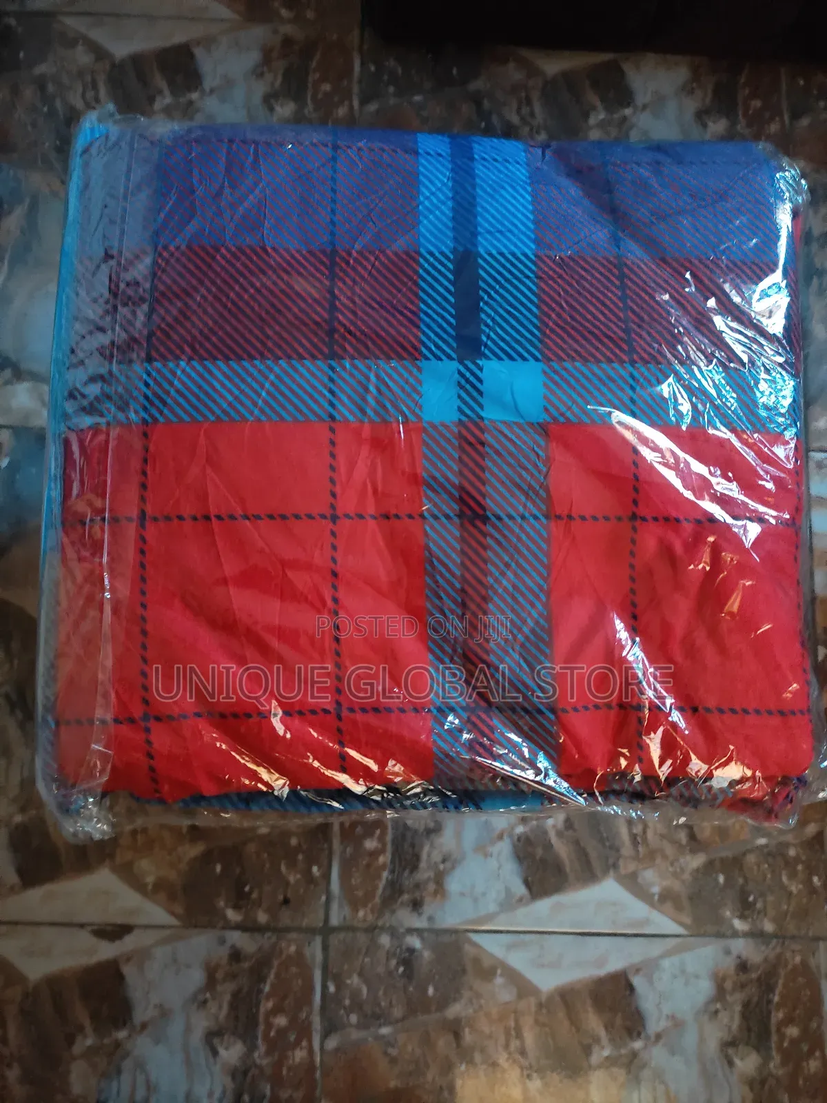 Quality Bedsheet With 3 Pillows Case